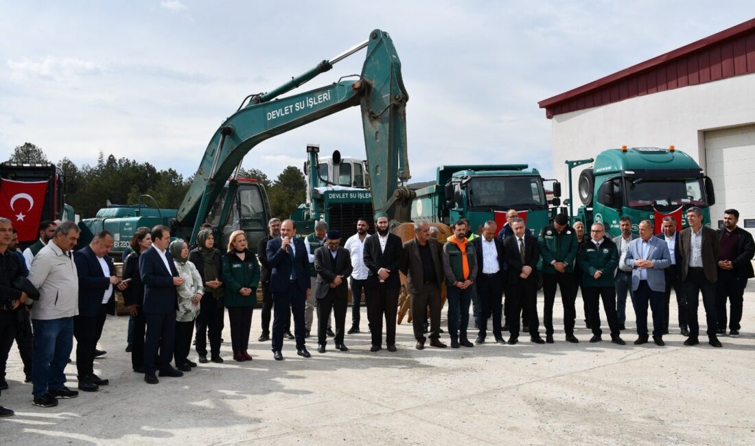 Devlet Su İşleri (DSİ) 9. Bölge Müdürlüğü’nün Elazığ’da düzenlediği törenle