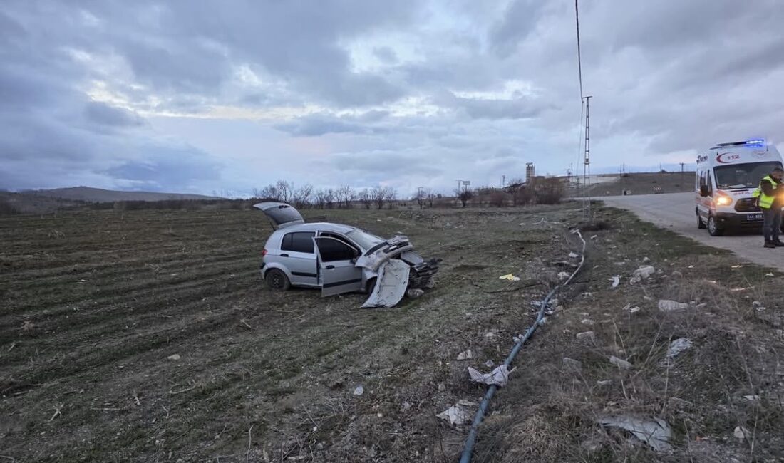 Malatya’nın Doğanşehir ilçesinde meydana gelen trafik kazasında kontrolden çıkarak takla