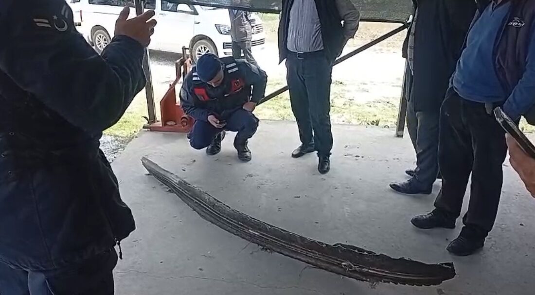 Cahit Özçelik-Malatya’da dün farklı noktalarda bulunan belirsiz metal cisimler, vatandaşlar