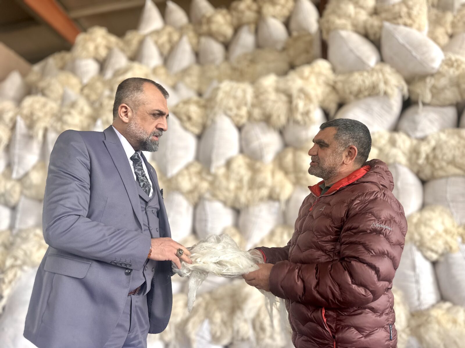 Malatya’da kurulan yün işleme fabrikasıyla küçükbaş hayvanlardan elde edilen yünler