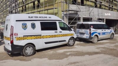 Malatya’nın Yeşilyurt ilçesinde bir şantiye alanında yüksekten düşerek ağır yaralanan