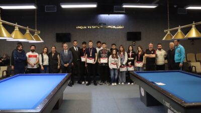 Malatya’da düzenlenen Okul Sporları Gençler Bilardo Pool 8 Top İl