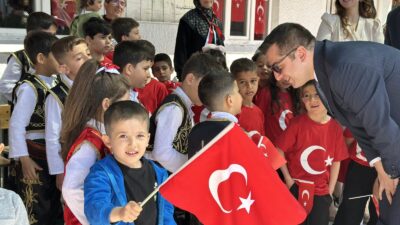 Yazıhan’da 23 Nisan Ulusal Egemenlik ve Çocuk Bayramı programına katılan