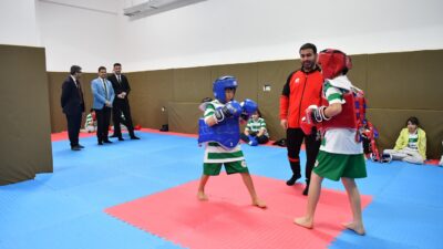 Yeşilyurt ilçesinde eğitime ve gençliğe yönelik yatırımlarını sürdüren Yeşilyurt Belediyesi,