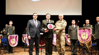 Muş Alparslan Üniversitesi ev sahipliğinde gerçekleştirilen konser programında, Malatya 2.