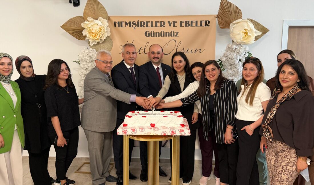 Doğanşehir Şehit Esra Köse Başaran Devlet Hastanesi’nde düzenlenen Hemşireler ve