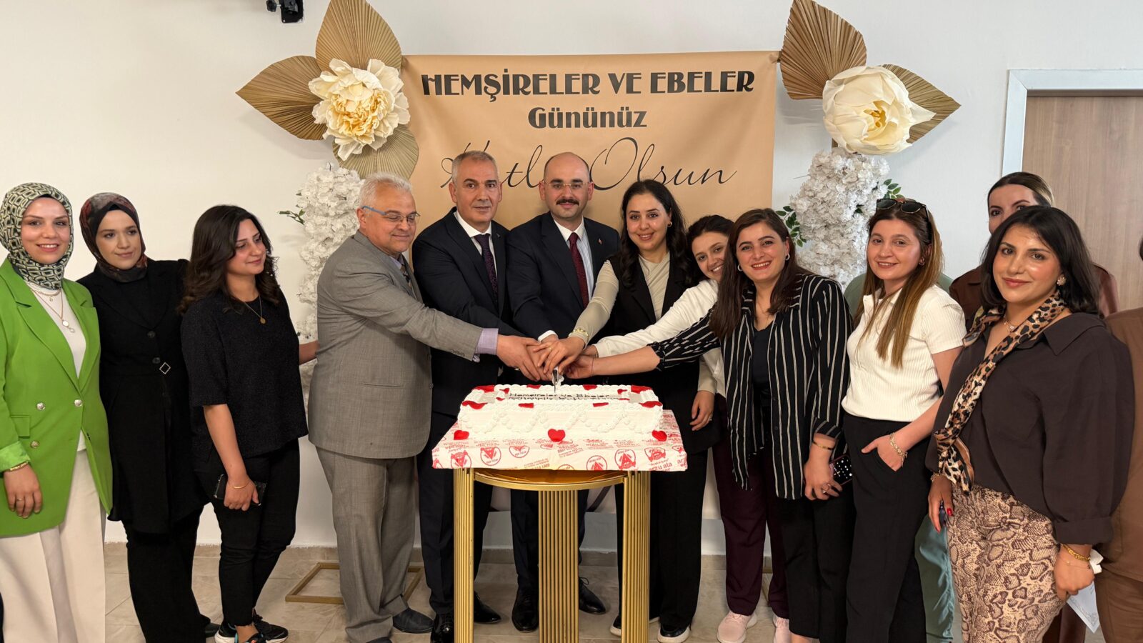 Doğanşehir Şehit Esra Köse Başaran Devlet Hastanesi’nde düzenlenen Hemşireler ve