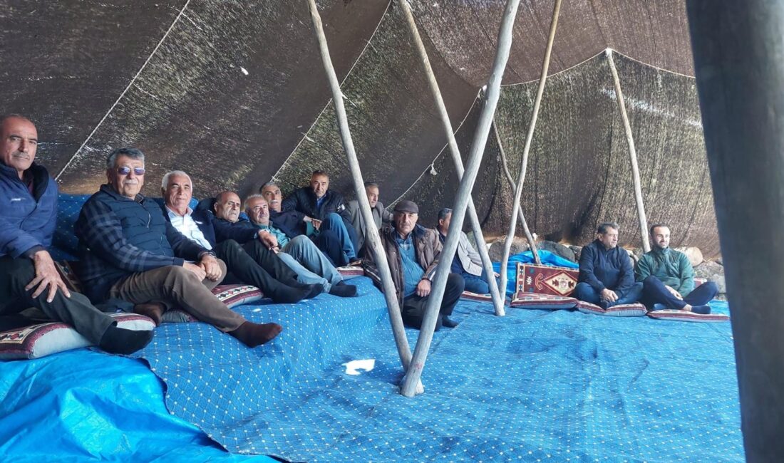 Drejanlılar Yamadağı’nda Bir Araya Geldi Malatya’nın 2 bin 500 metre rakımlı Yamadağı’nda düzenlenen istişare toplantısında
