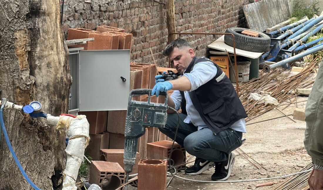 İnşaatta Feci Ölüm: 36 Yaşındaki İşçi Elektrik Akımına Kapıldı Malatya’da yerinde dönüşüm kapsamında devam eden inşaatta çalışan bir işçi,