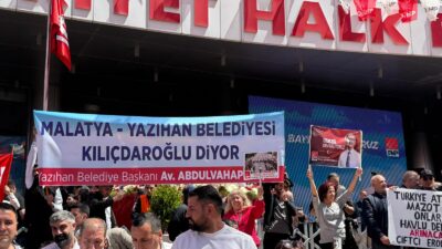 CHP Genel Merkezi’nde bugün düzenlenecek bayramlaşma programı öncesi Malatya’dan çok