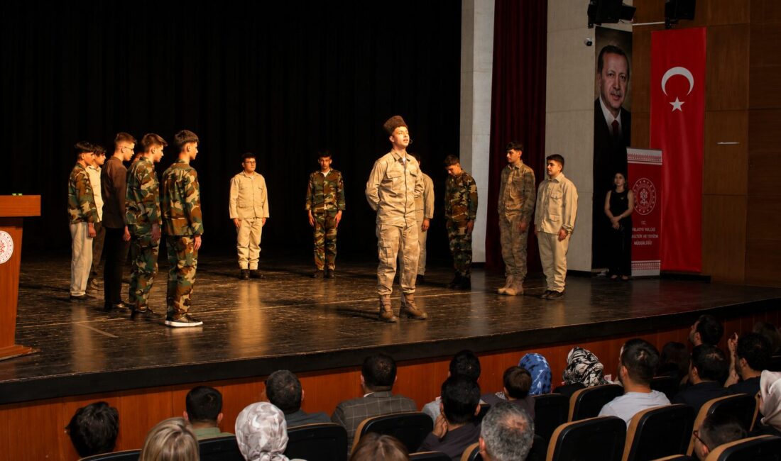 Malatya Doğa Koleji’nde 19 Mayıs Coşkusu Malatya’da Doğa Koleji tarafından 19 Mayıs Atatürk’ü Anma, Gençlik ve