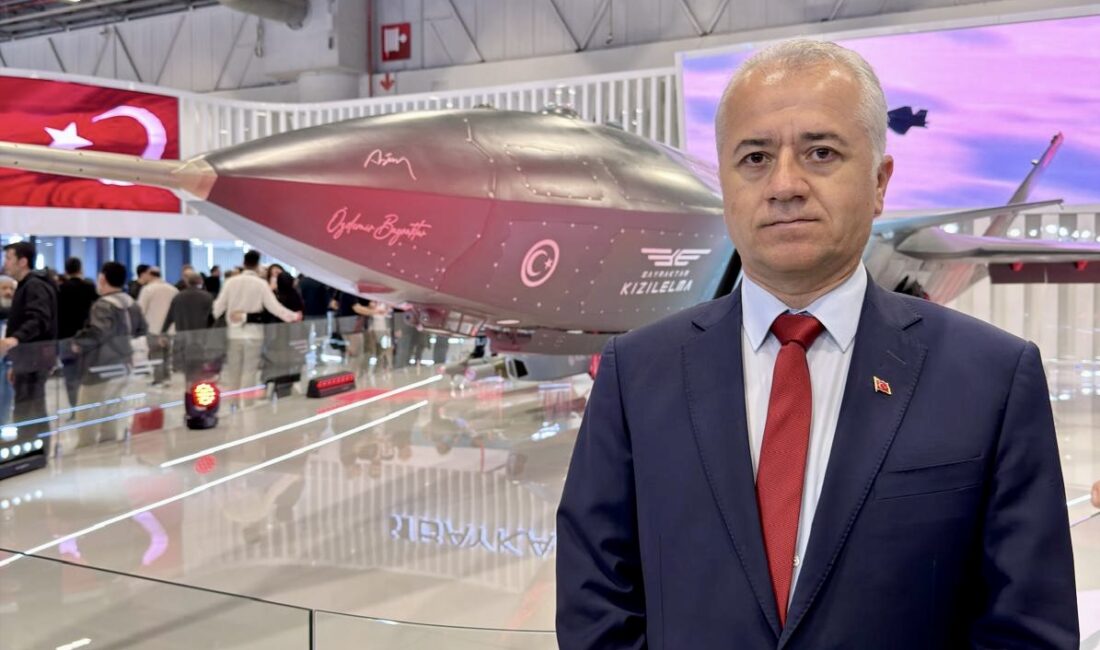 Malatya İş İnsanları Platformu’ndan SAHA 2026 Fuarı’na Ziyaret Malatya İş İnsanları Platformu Başkanı Ahmet Özköse, SAHA 2026 Savunma,