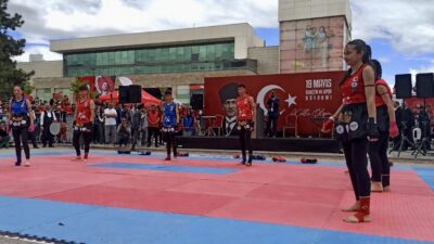 Malatya’da 19 Mayıs Atatürk’ü Anma, Gençlik ve Spor Bayramı, İnönü
