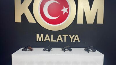 Malatya’nın Pütürge ilçesinde düzenlenen silah operasyonunda 4 ruhsatsız tabanca ve