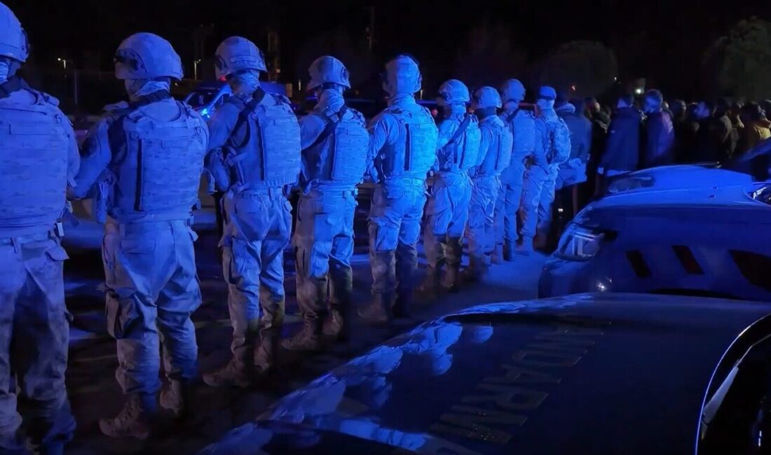 Türkiye Genelinde 30 İlde Dev Narkotik Operasyonu Jandarma Genel Komutanlığı Narkotik Suçlarla Mücadele Daire Başkanlığı ile Cumhuriyet