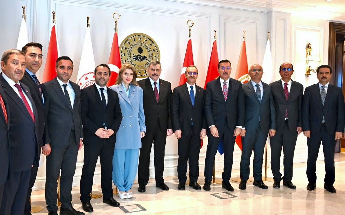 Babacan: Deprem Bölgesi İçin İlave Kaynak Talebimizi İlettik AK Parti Malatya Milletvekili Abdurrahman Babacan, İçişleri Bakanlığı’nda gerçekleştirilen toplantıda