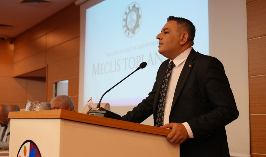 Başkan Sadıkoğlu, Uçak Sefer Sayısının Artırılması İçin Girişimde Bulundu Malatya’nın uçak sefer sayısının az olmasının şehrin üretimine, ticaretine, yatırım