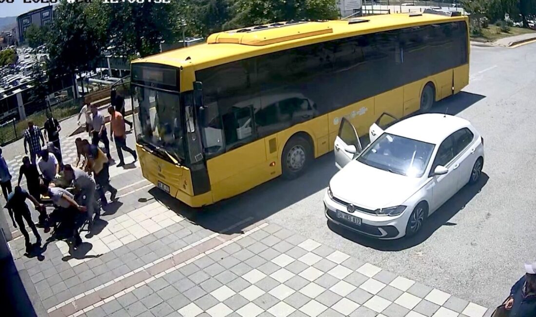 Malatya’da şehir içi yolcu taşıyan MOTAŞ otobüsünde fenalaşan 60 yaşındaki