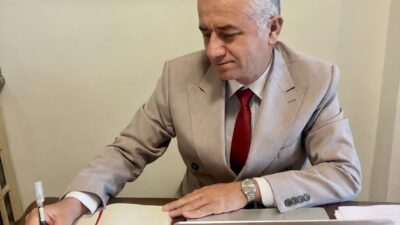 Malatya İş İnsanları Platformu Başkanı Özköse’den Tepki Malatya İş İnsanları Platformu Başkanı Ahmet Özköse, bir iş insanının