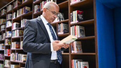 &nbsp; &nbsp; Malatya Büyükşehir Belediye Başkanı Sami Er, Büyükşehir Belediyesi