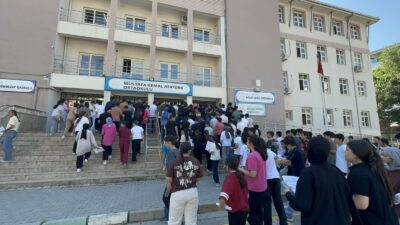 Malatya’da 10 bin 109 öğrencinin katıldığı Liselere Geçiş Sınavı (LGS)