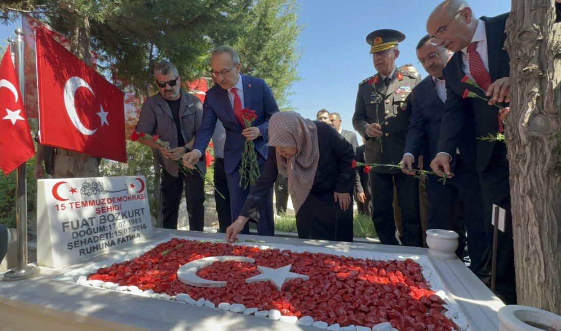 15 Temmuz darbe girişiminde şehit düşen Malatyalı Fuat Bozkurt&nbsp;Malatya&nbsp;Şehir Mezarlığı,