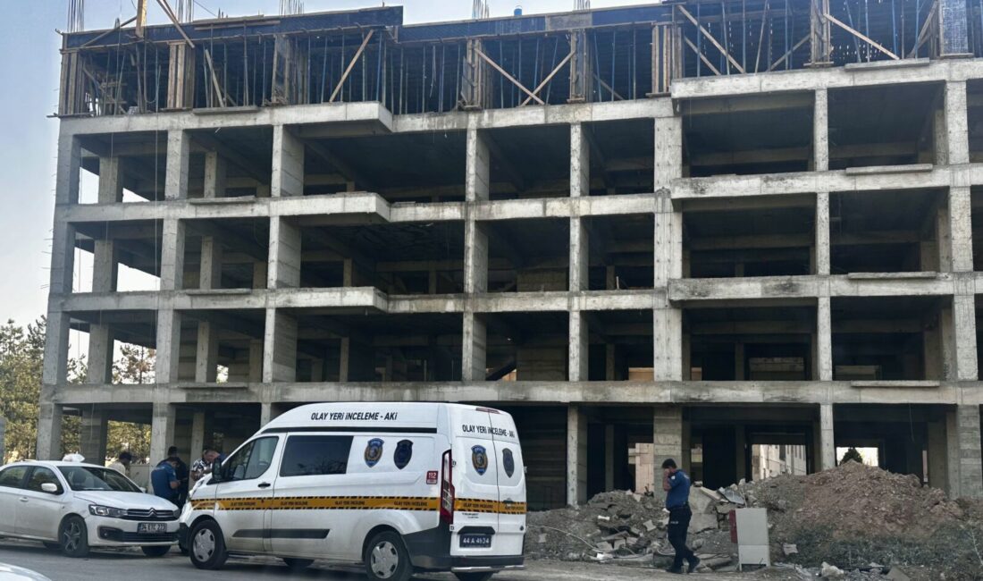 Malatya’da yerinde dönüşüm inşaatında çalışan 25 yaşındaki Suriyeli işçi, yüksekten