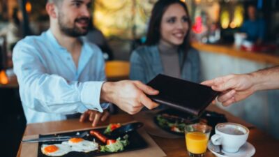 Ticaret Bakanlığı, alışveriş ve hizmet alımı sırasında karşılaşılabilecek haksız uygulamalara