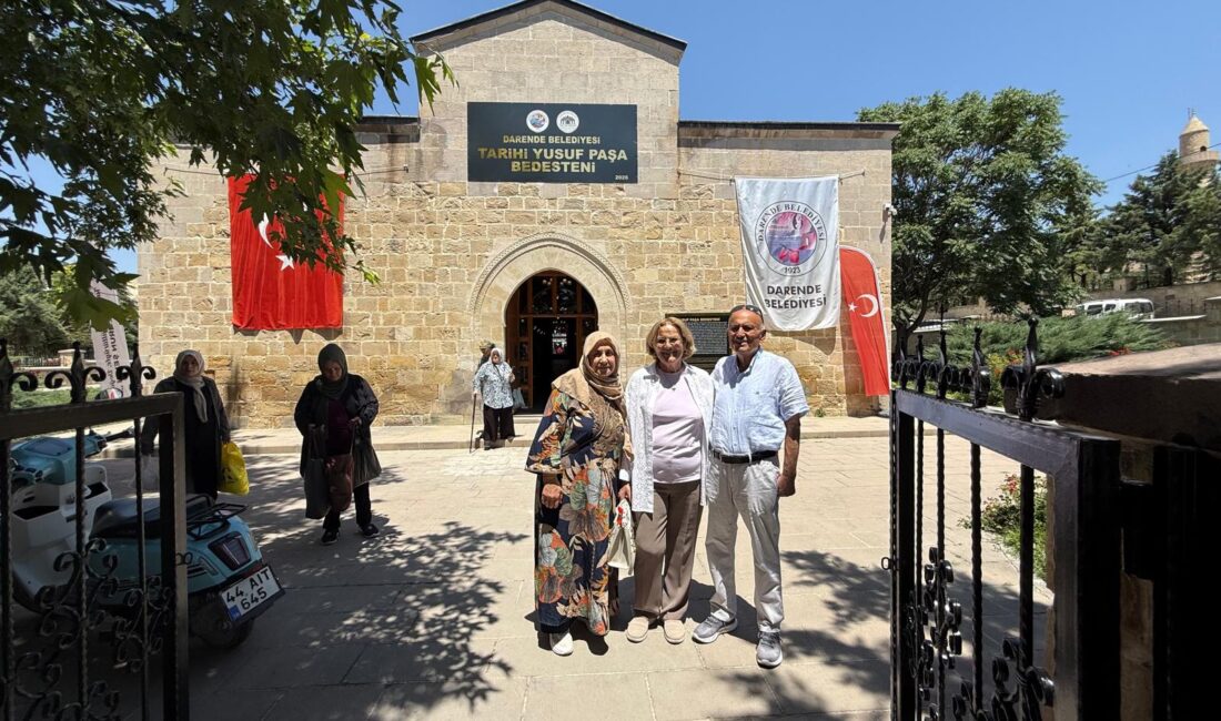 Vakıflar eski Genel Müdürü Mehmet Gültekin, Darende ilçesindeki Tarihi Yusuf