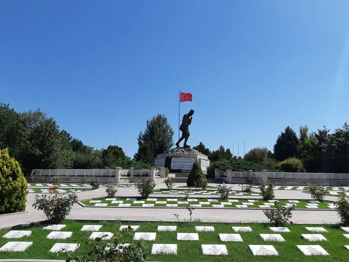 26 Ağustos 1922’de Kocatepe’den başlayan Büyük Taarruz’un 104. yılı dolayısıyla