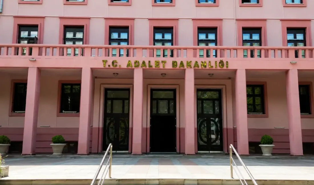 Adalet Bakanlığı, adli süreçlerde mağduriyet yaşayan vatandaşların yalnız bırakılmaması ve