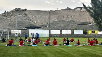 Yeşilyurtspor Teknik Direktörü Mehmet Ak, yeni sezon öncesi hedeflerinin takımı
