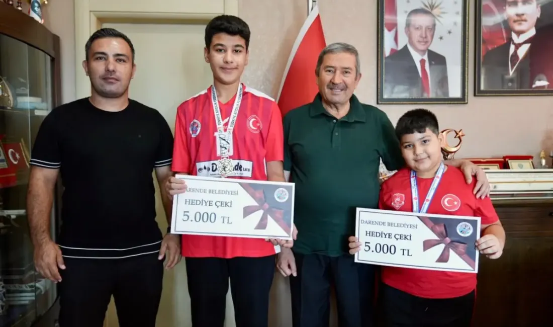 Darendeli genç sporcular İshak Bozdemir ile Miraç Hüseyin Kılıç, atıcılık
