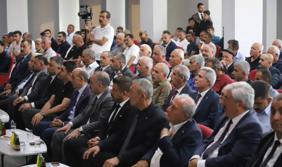 MHP Hekimhan İlçe Kongresi’nde tek aday olarak seçime giren Efendi