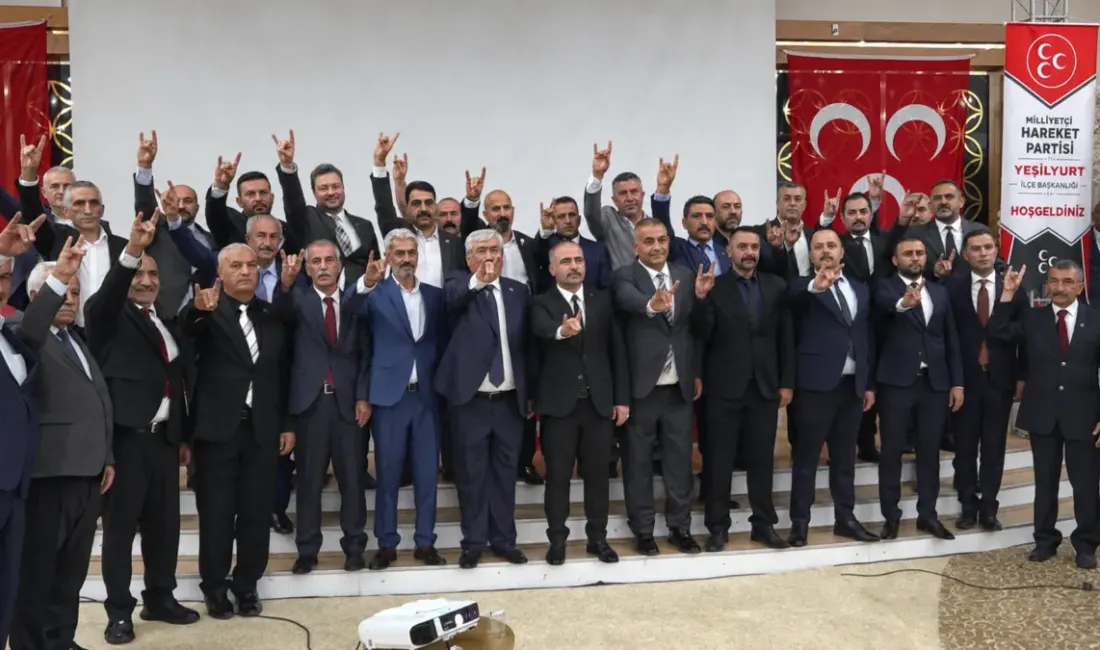 MHP Yeşilyurt İlçe Başkanlığının 15’inci Olağan Genel Kurulu’nda mevcut Başkan