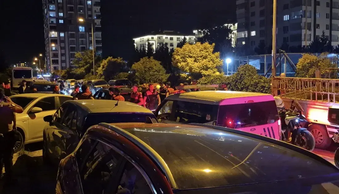 Malatya’da 100. Yıl Kent Parkı’ndaki konserin ardından yakın bir sokakta