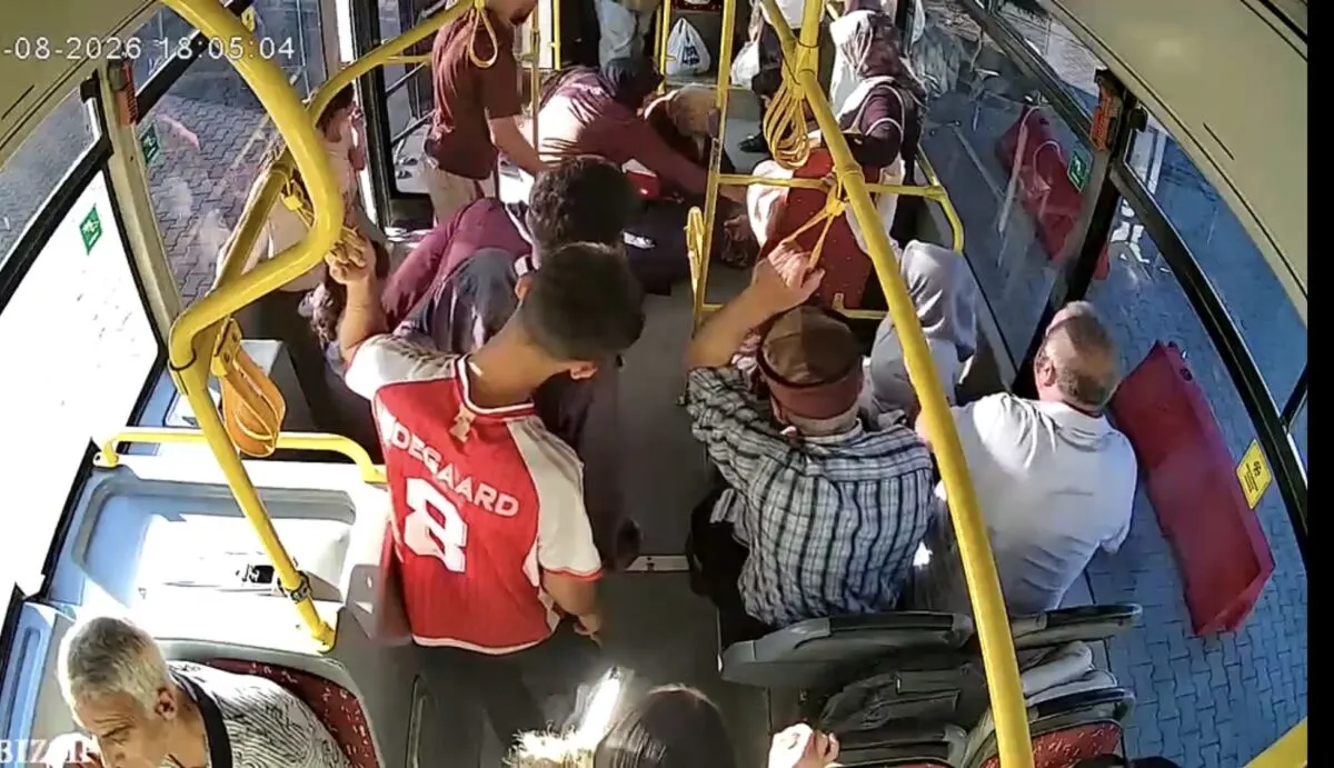 Malatya’da seyir halindeki halk otobüsünde bayılan yolcu, şoförün güzergâhı değiştirmesiyle