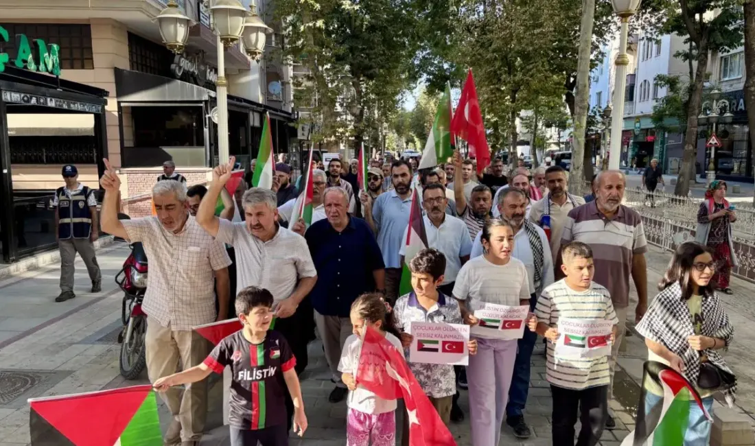 Kudüs Kardeşlik Platformu tarafından Gazze’ye insani yardımın engelsiz ulaştırılması talebiyle