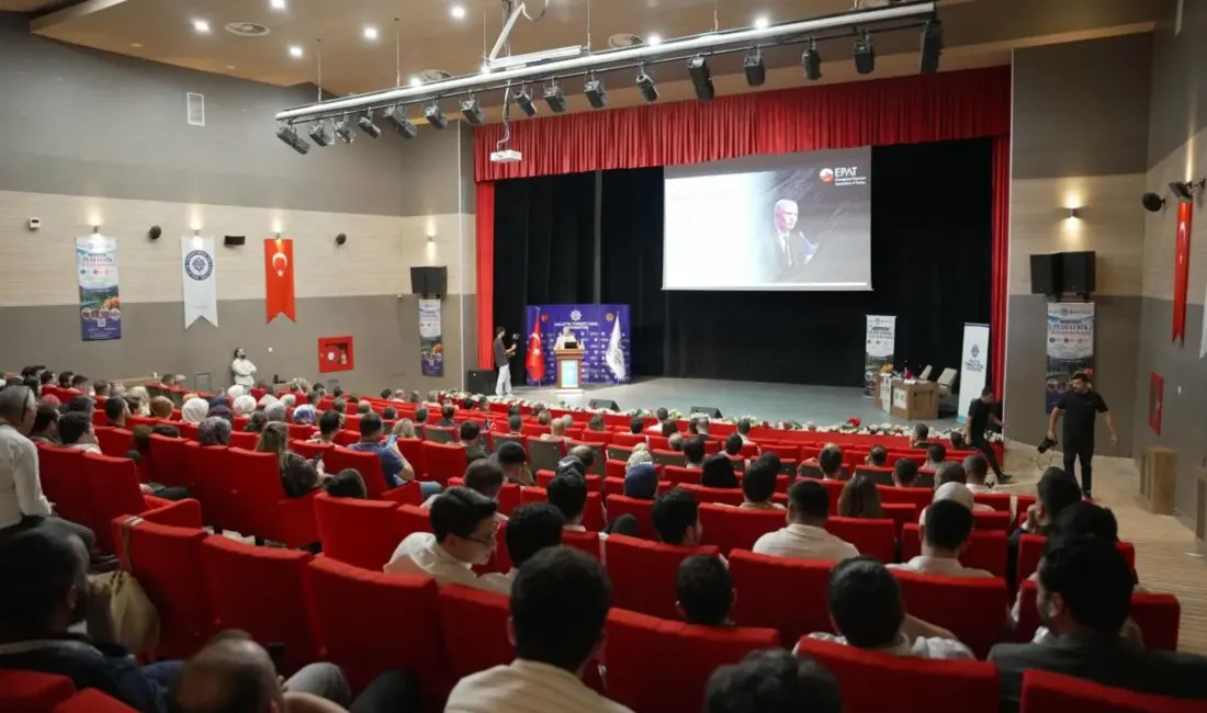 Malatya’da pediatrik aciller kongresine yoğun katılım Malatya Turgut Özal Üniversitesi ev sahipliğinde düzenlenen kongrede 37 bilimsel