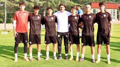 TFF 3. Lig ekibi Malatya Yeşilyurtspor’un Kızılcahamam kamp kadrosuna altyapıdan