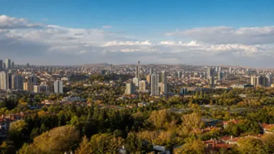 Ankara’da 28 Ağustos Cuma günü güneşli hava bekleniyor. Sıcaklık 28