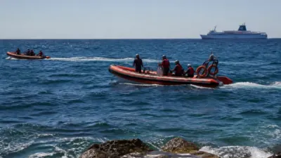 Girne açıklarında yolcu feribotunun battığı veya alabora olduğu bildirildi. Haber