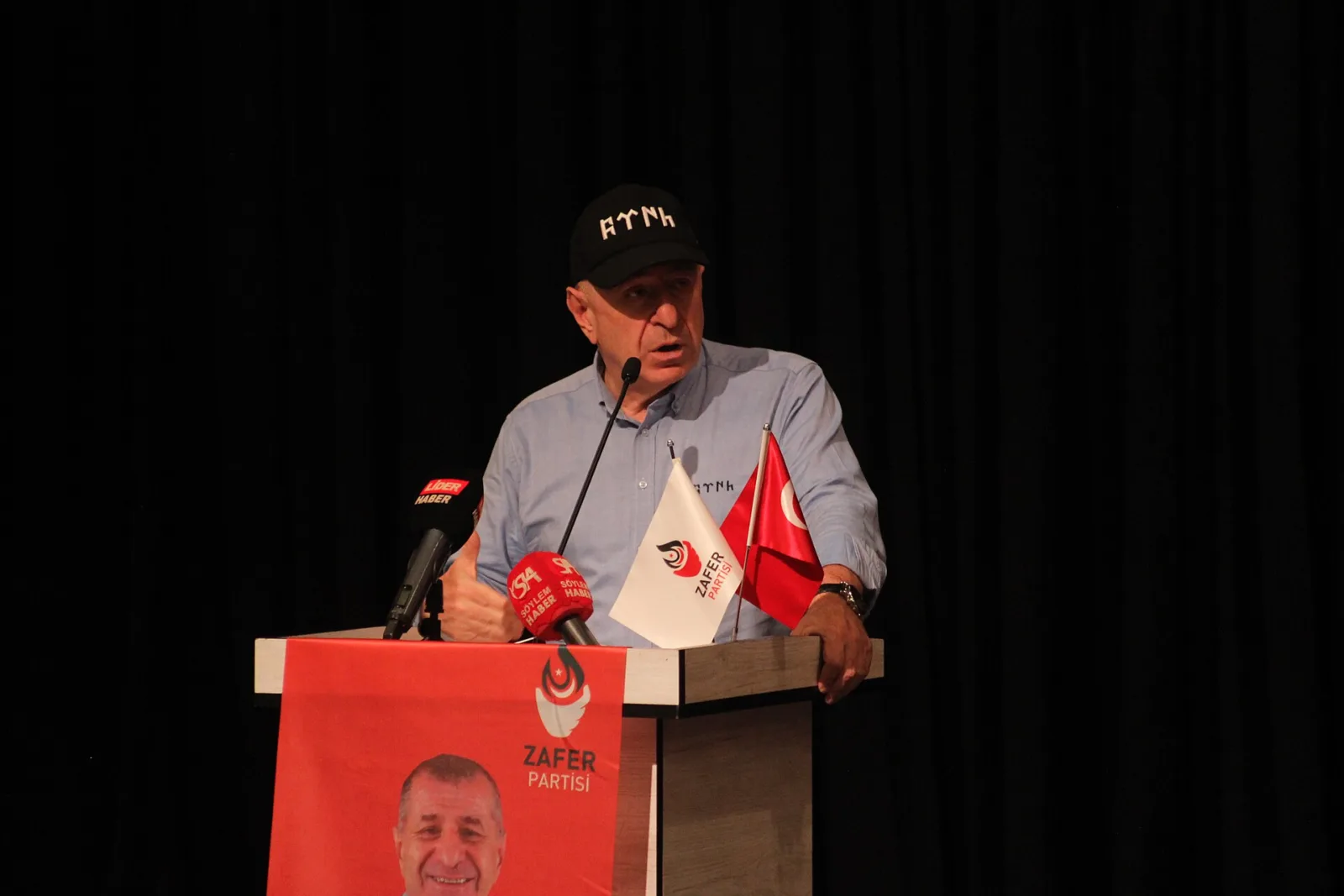 Özdağ, Diyarbakır’daki Kürtçe levhalar için esnafa vergi indirimi yapıldığı iddiasını