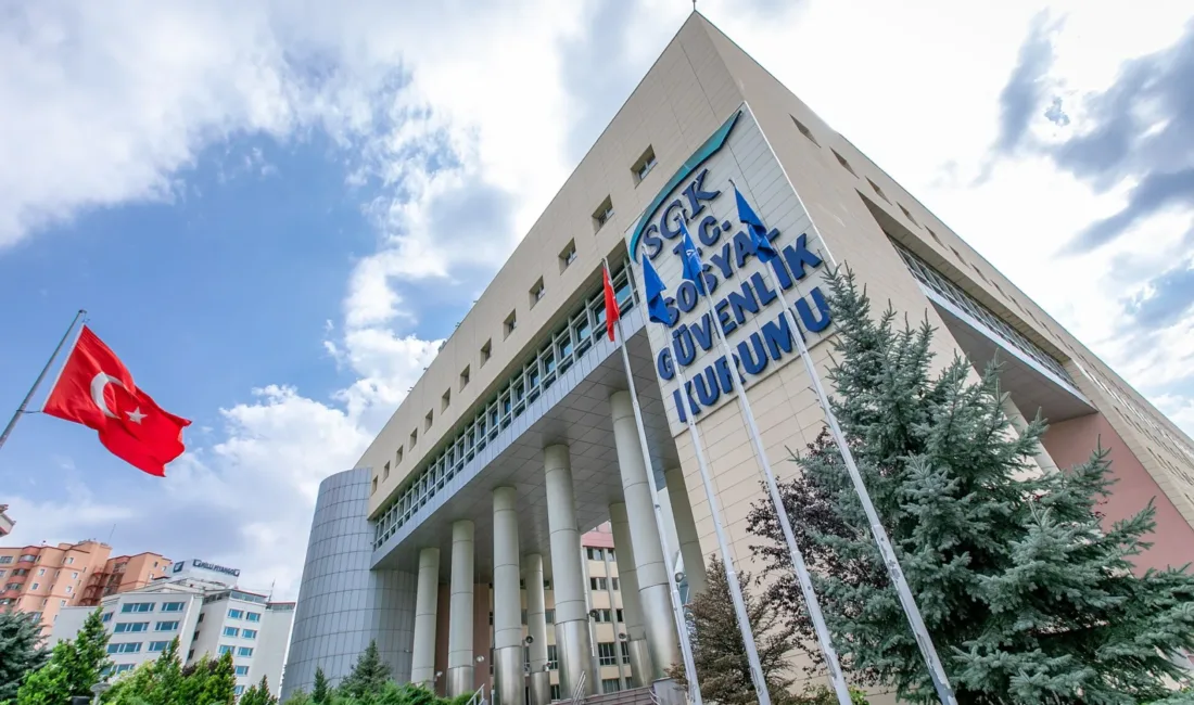SGK borçluları için yılın son çeyreğinde haciz takibi Yapılandırma taksitlerini süresinde ödemeyen işletmeler için doğrudan tahsilat işlemleri uygulanabilecek.