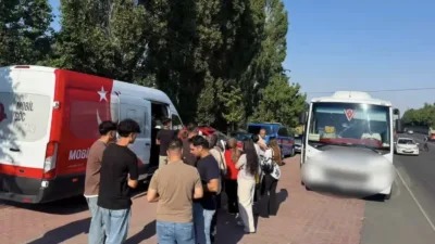 Denetimlerde 19 göçmen kaçakçılığı organizatörü yakalanırken 279 bin 575 kişinin