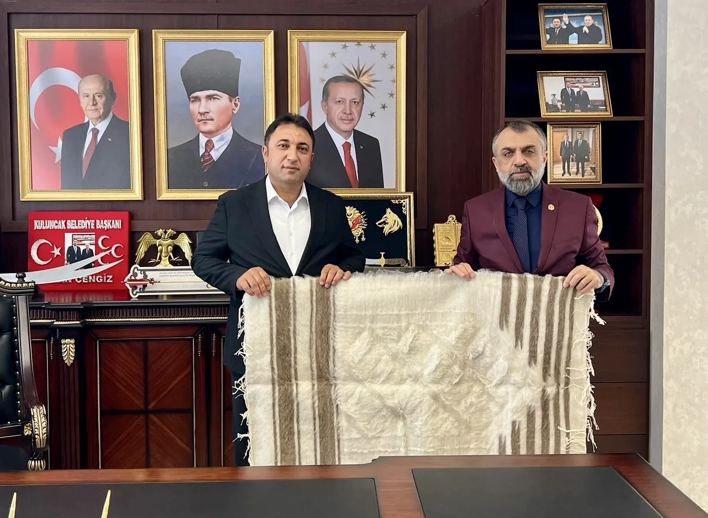 İhsan Akın, Kuluncak’taki temaslarında üreticilerin sorunları, desteklemeler ve yeni projeleri