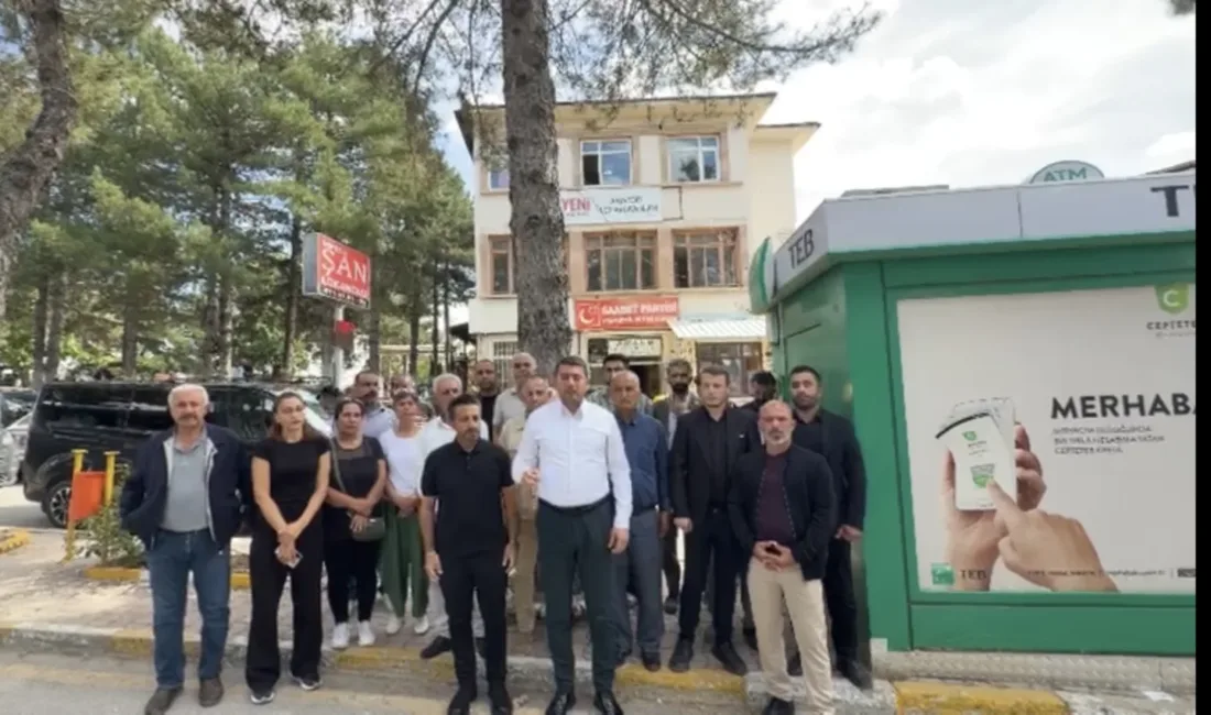 Parti binası ve demirbaşların kullanımıyla ilgili tartışmada taraflar karşı karşıya