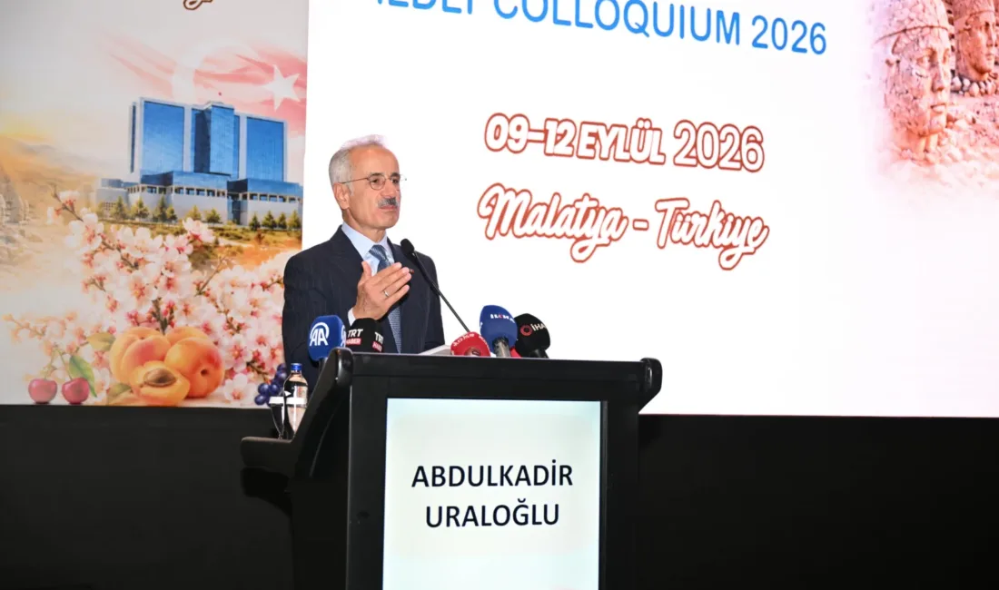 Malatya’da üç uluslararası cerrahi organizasyon başladı Kongre ve kolokyumda gastroenteroloji cerrahisi ile karaciğer naklindeki güncel gelişmeler