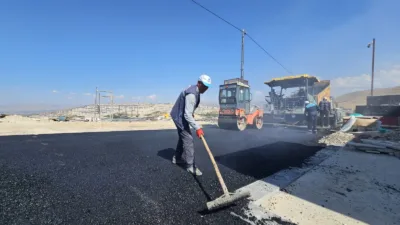 Adagören ve Çolakoğlu mahallelerinde 9 kilometrelik yola ikinci kat sathi