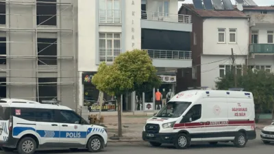 Battalgazi Mahallesi’ndeki olayda sağlık ekipleri, kişinin hayatını kaybettiğini belirledi.